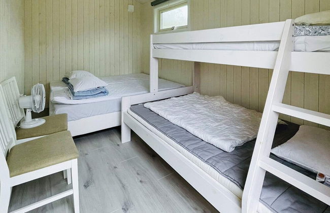 4 Star Holiday Home in Kyrkesund - Foto 2