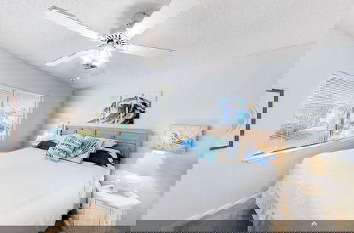 Foto 4 - Crystal Village II, Unit 10B