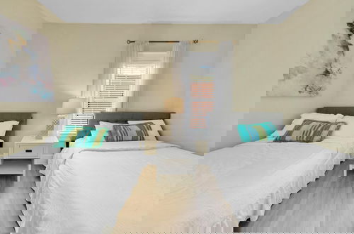 Foto 6 - Crystal Village II, Unit 10B