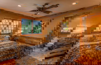 Foto 2 - Deerview Cottage at Eagles Nest