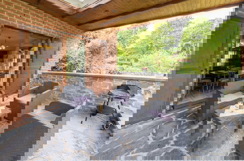 Photo 24 - Magnificent Home in Tilf With Garden