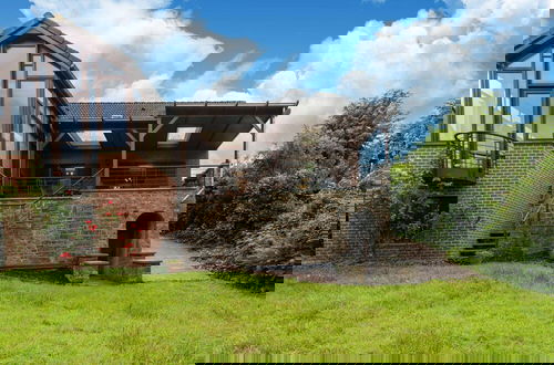 Photo 30 - Magnificent Home in Tilf With Garden
