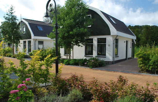 Luxury Holiday Home with Hot Tub at Dutch Coast - Foto 17