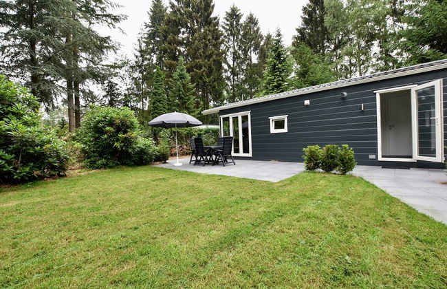 Stylish Stay in Vorden Woods - Photo 26