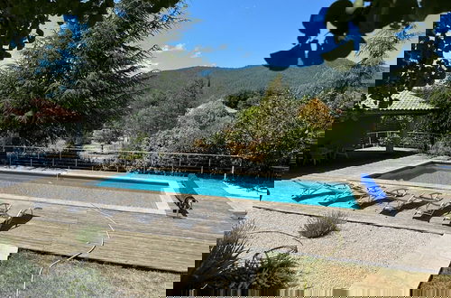 Photo 28 - Attractive Holiday Home With Private Pool