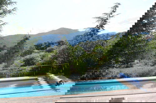 Photo 26 - Attractive Holiday Home With Private Pool