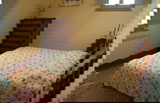 Foto 3 - Holiday Home in Chiusi With Private Pool