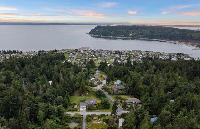 Crows Nest by Avantstay Accessible Home w/ Views - Foto 45