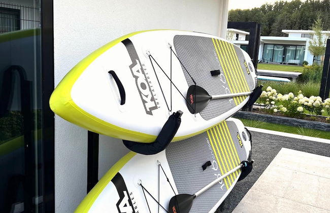 Chic Family Villa With Play Area - Photo 29