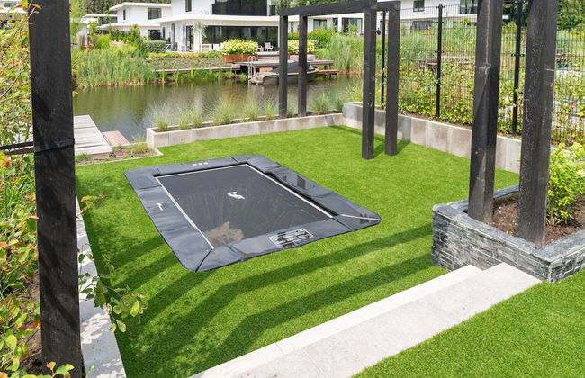 Chic Family Villa With Play Area - Photo 37