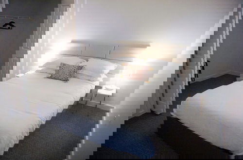 Foto 4 - StayAE - High Rise