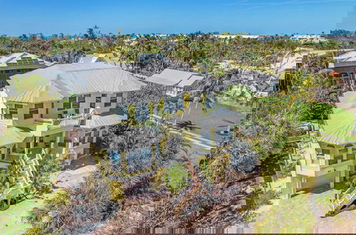 Photo 51 - Walk to Beach, Pool+hot Tub, Game Room Captiva 5bdr Coco Mango by Avantstay