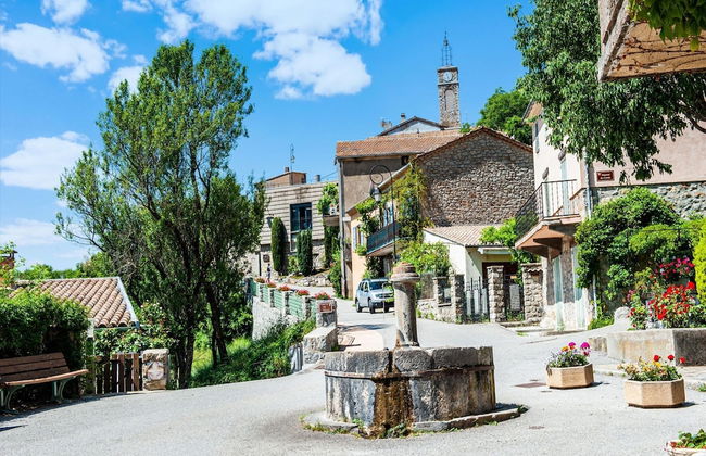 Holiday Home in Saint-julien-du-verdon With Garden - Foto 22