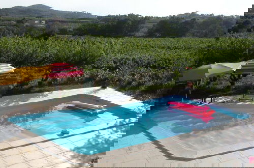 Foto 9 - Beautiful Provencal Farmhouse With Private Pool