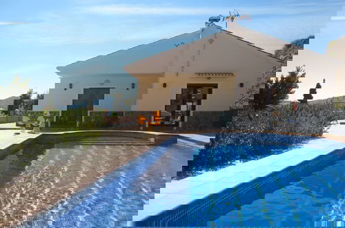 Foto 21 - Luxury Villa in Sayalonga With Private Pool