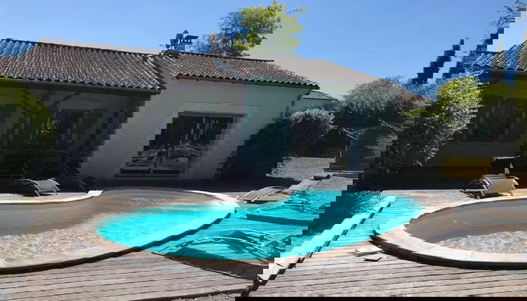 Foto 1 - Luxury Villa With Covered Terrace in Chalais