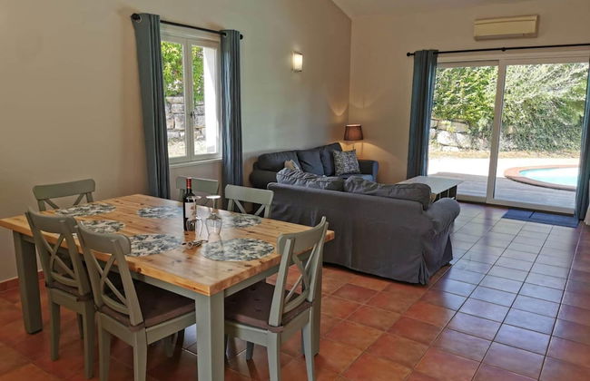 Luxury Villa With Covered Terrace in Chalais - Photo 30