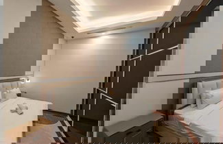 Foto 2 - Royce Residence by uBook