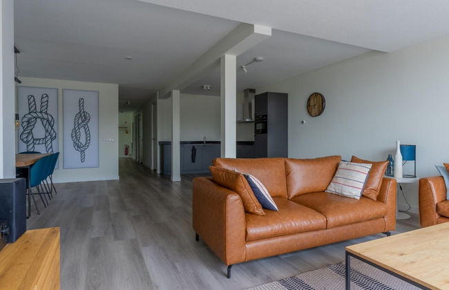 Holiday Home in Sneek With Waterfront Jetty - Foto 17