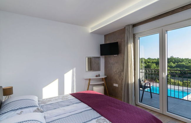 Villa Gloria Comfortable Holiday Residence - Photo 2
