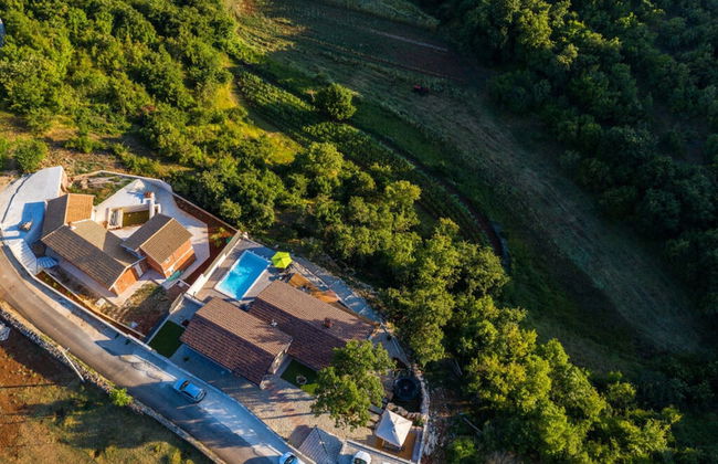 Villa Gloria Comfortable Holiday Residence - Photo 14