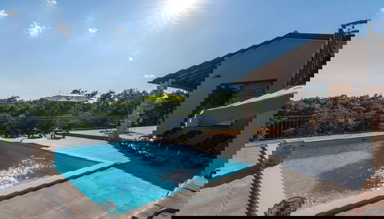 Foto 1 - Villa Gloria Comfortable Holiday Residence
