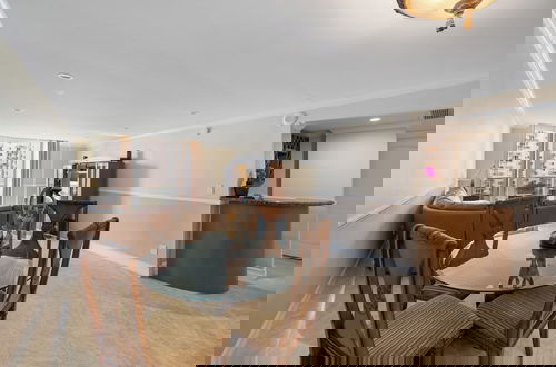 Foto 4 - Condo With Pool View