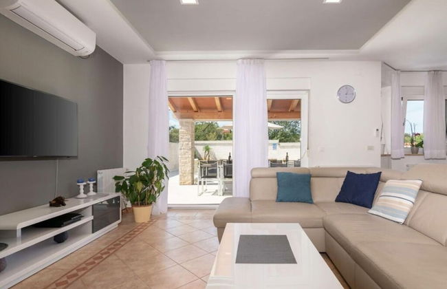 Nicole Comfortable Holiday Residence - Foto 15