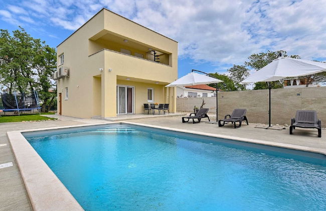 Modern Villa With Private Hydromassage Pool - Foto 1
