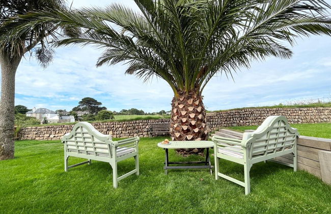 Gorgeous Spacious Bungalow Serene Garden Parking - Foto 7