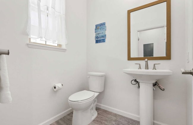 Alaula by Avantstay Gated Security Home w Valley, Ocean Views! - Photo 17