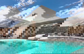 Foto 1 - Apollo Paradise Seaview Infinity Pool Jacuzzi