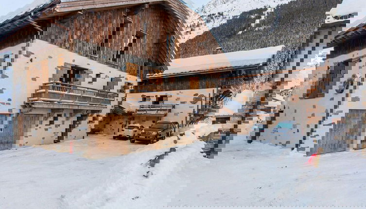 Photo 1 - Vanoise Chalet in Prime Location
