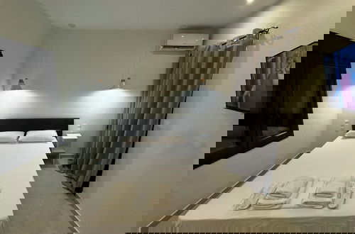 Foto 1 - Georgias House Project East