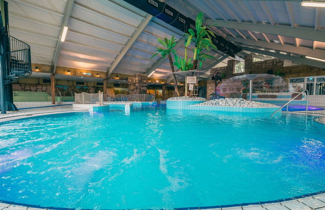 Modern Chalet Only 2 km of the Efteling - Photo 14