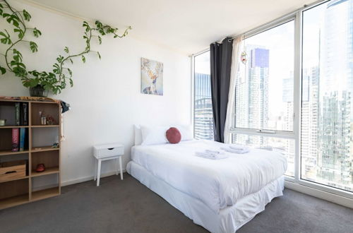 Photo 4 - Modern 1 Bedroom Apartment in Southbank