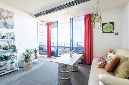 Photo 12 - Modern 1 Bedroom Apartment in Southbank