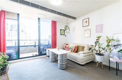 Photo 13 - Modern 1 Bedroom Apartment in Southbank