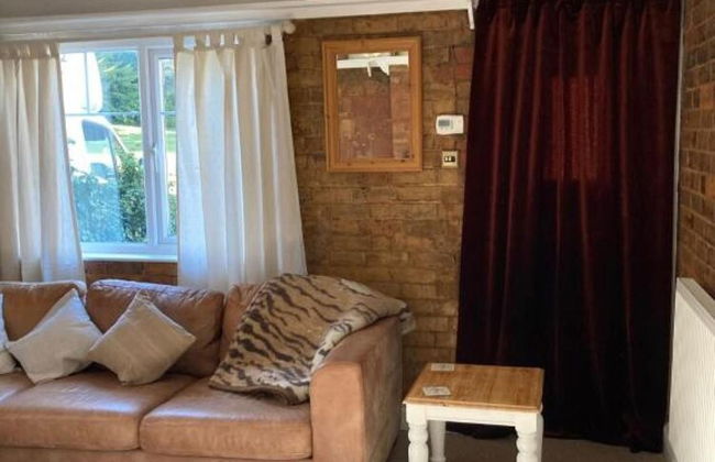 2 Bedroom Holcot Cottage - Foto 10