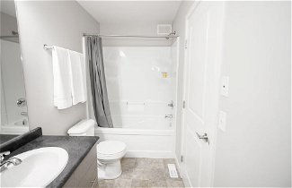Photo 3 - Luxurious 2 Bedroom Townhouse in South Winnipeg