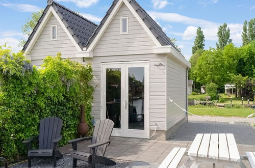 Photo 28 - Brand new Boathouse on the Water in Stavoren With a Garden