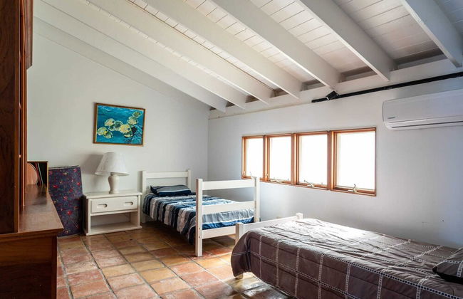 Private Beachfront Home - Foto 10