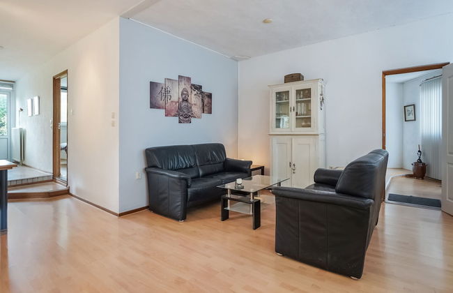 Bungalow in Landgraaf With Terrace - Foto 18