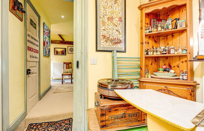 Family Country Cottage With a Private Valley View - Foto 14