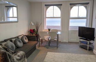 Photo 1 - 3BD Coastal Retreat With Spectacular Sea Views