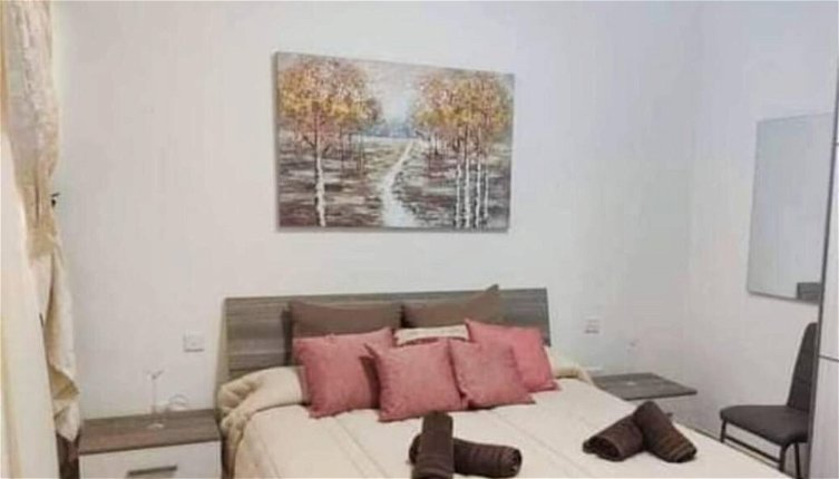 Foto 1 - Beautiful 2 Bed Apartment in Għajnsielem