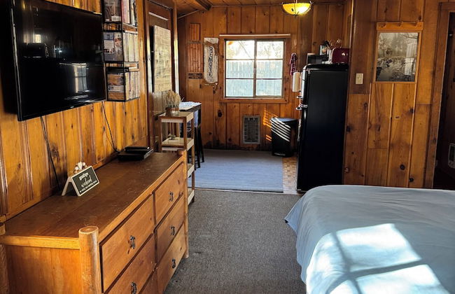 Hidden Rest Cabins & Resort - Photo 16