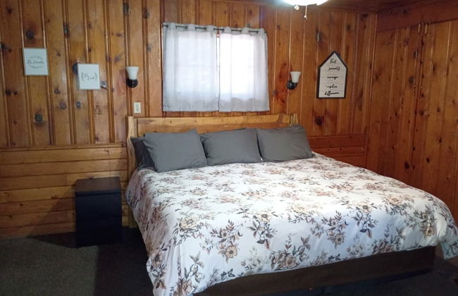Hidden Rest Cabins & Resort - Photo 21