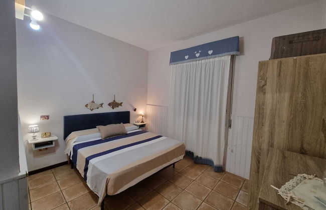 Comfortable Holiday House Close to the sea Down - Photo 4