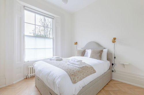 Photo 2 - Beautiful & Central 1 Bedroom Flat in Clerkenwell